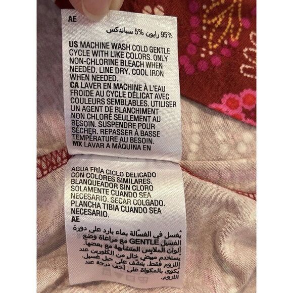 JM Collection Women's Size XL Paisley Printed T-Shirt Top Blouse Red Pink - Picture 5 of 6